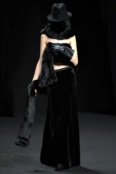 Look 34